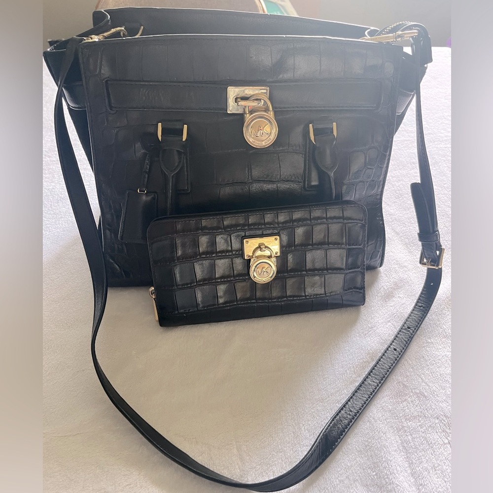 MICHAEL Michael Kors Black Croc-Embossed Crossbody Bag Set
